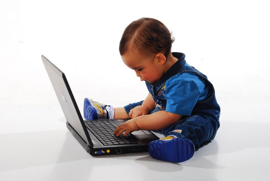 Οι παγιδες του διαδικτυου για τα παιδια – Ενα ενδιαφερον αρθρο για τους γονεις